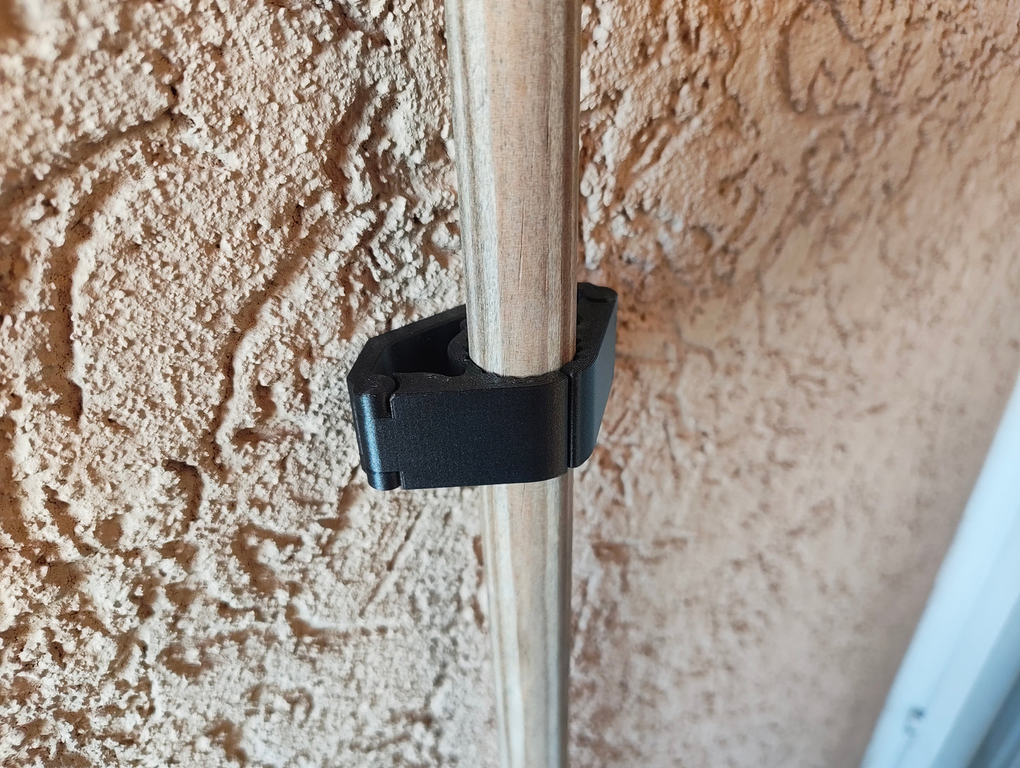 Besenhalterung Wand